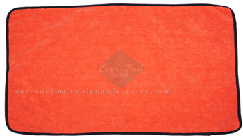 China Custom original microfiber cleaning cloth manufacturer Bulk Wholesale Bespoke Red Quick Dry Microfiber Sport Towels Producer for Germany UK Britain